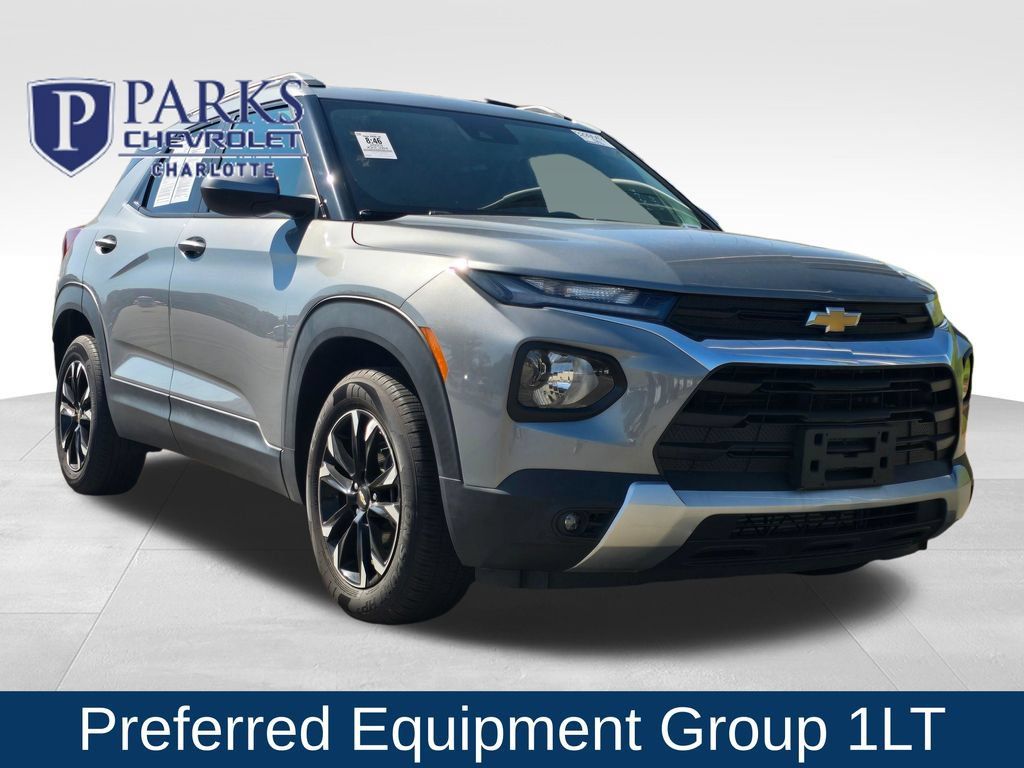 Used 2023 Chevrolet TrailBlazer LT FWD image 1