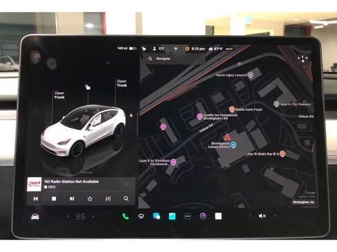 Used 2024 Tesla Model Y Long Range image 28