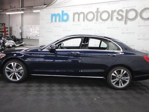 Used 2018 Mercedes-Benz C 300 4MATIC Sedan image 2