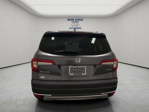 Used 2022 Honda Pilot Touring image 4