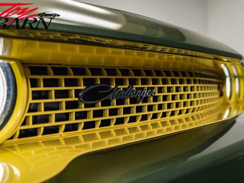 Used 2022 Dodge Challenger R/T Scat Pack image 10