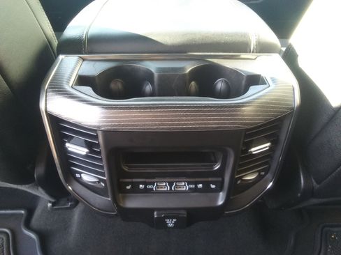 Used 2021 RAM 1500 Limited image 10