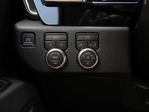 New 2026 GMC Sierra 1500 Elevation w/ Preferred Package AWD/4WD image 21