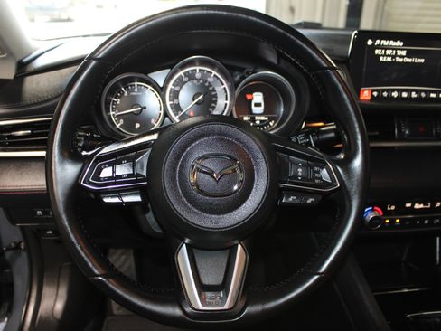Used 2021 MAZDA MAZDA6 Carbon Edition FWD image 11