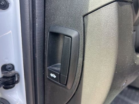 Used 2023 RAM ProMaster 2500 FWD image 59
