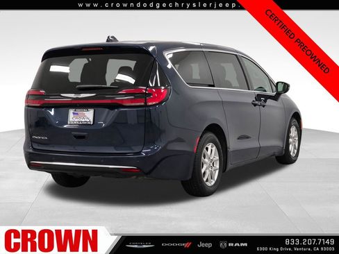 Certified 2023 Chrysler Pacifica Touring-L FWD image 7