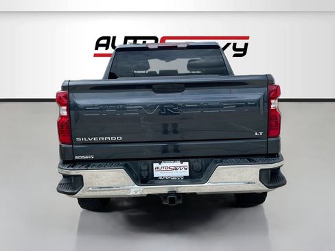 Used 2022 Chevrolet Silverado 1500 LT AWD/4WD image 6