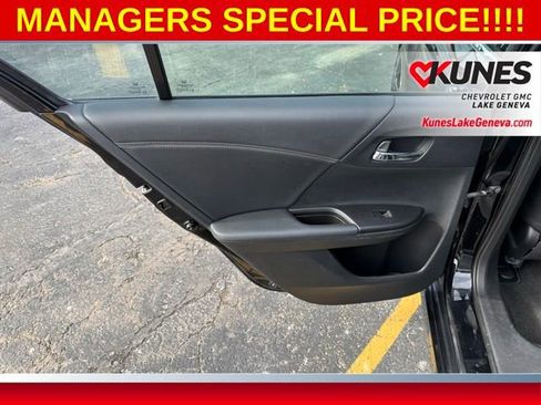 Used 2016 Honda Accord Sport image 15