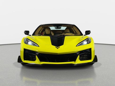 Used 2023 Chevrolet Corvette Z06 w/ Z07 Performance Package RWD image 23