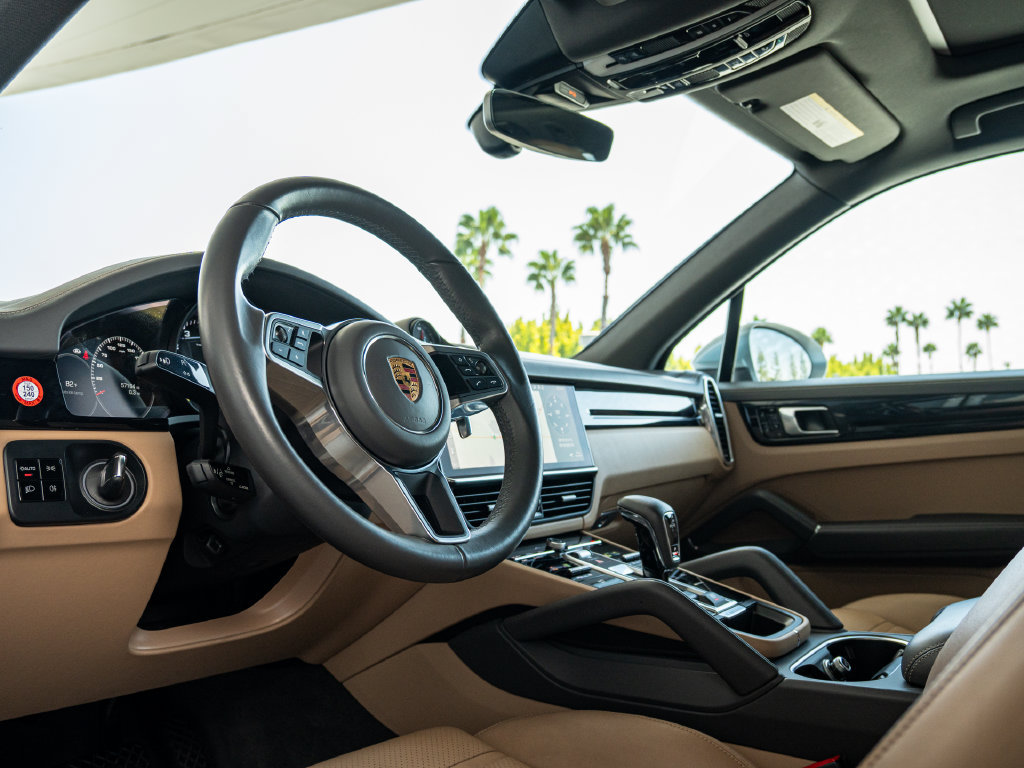 Certified 2021 Porsche Cayenne AWD/4WD image 4