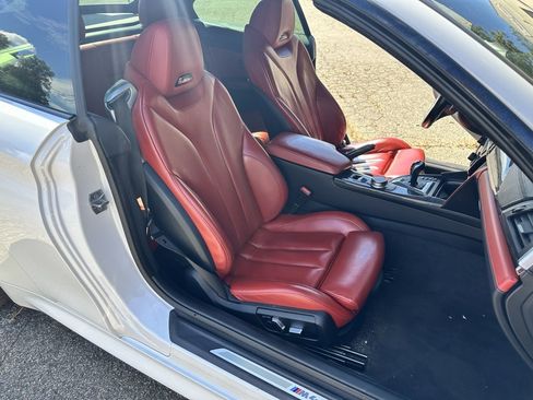 Used 2020 BMW M4 Convertible image 25