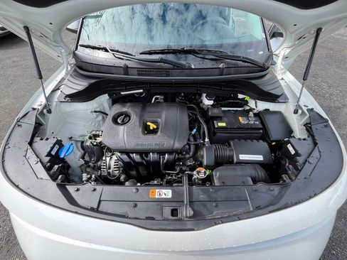 Used 2025 Kia Soul LX w/ LX Technology Package image 30