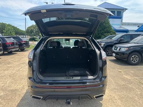 Used 2017 Ford Edge Sport w/ Equipment Group 401A AWD/4WD image 22