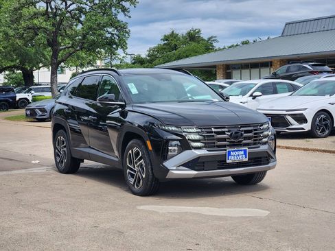 New 2026 Hyundai Tucson Limited AWD/4WD image 2