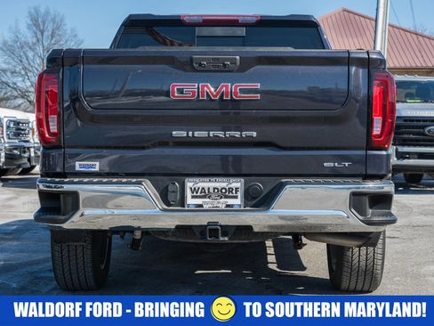 Used 2022 GMC Sierra 1500 SLT w/ SLT Convenience Package image 6