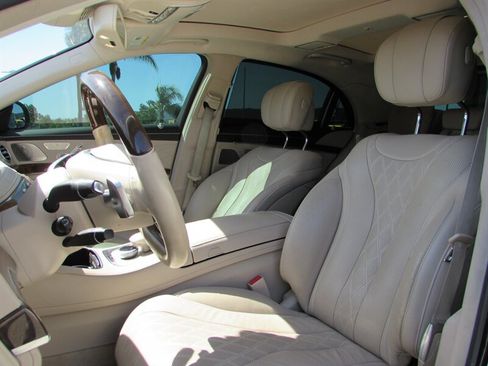 Used 2014 Mercedes-Benz S 550 Sedan w/ Sport Package Plus One image 8