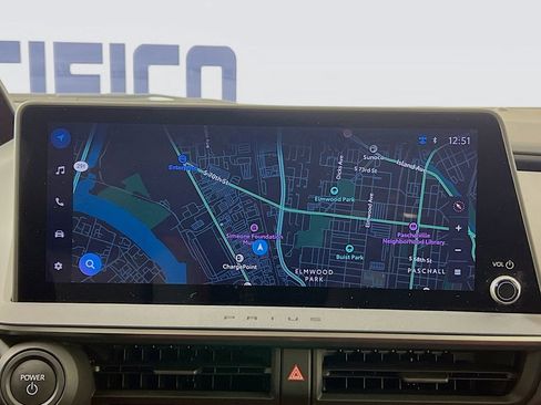 Used 2024 Toyota Prius Prime Premium image 17