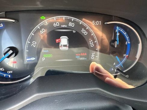 Used 2025 Toyota RAV4 Woodland Edition w/ Weather Package AWD/4WD image 11