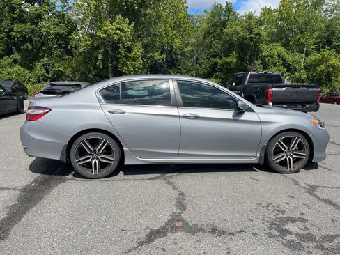 Used 2016 Honda Accord Sport image 6