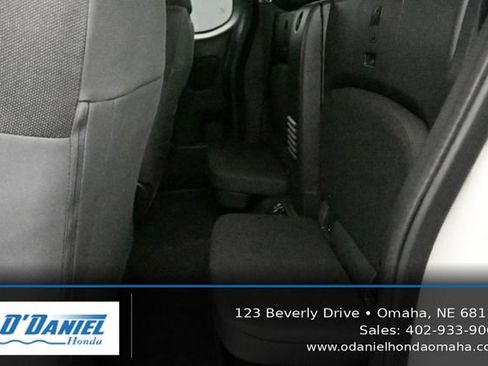 Used 2025 Nissan Frontier SV w/ SV Convenience Package AWD/4WD image 36