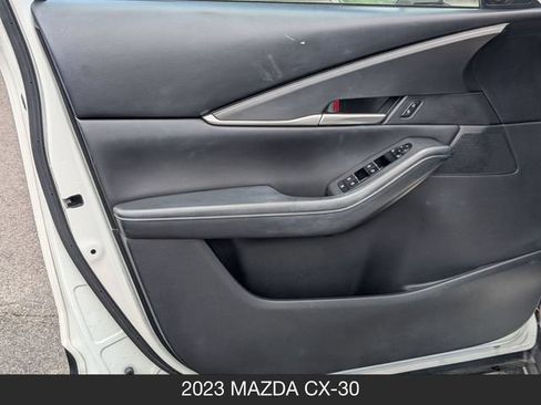 Used 2023 MAZDA CX-30 AWD 2.5 S w/ Select Package image 11