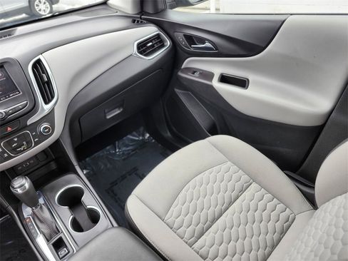 Used 2021 Chevrolet Equinox LS w/ LPO, Floor Liner Package image 13