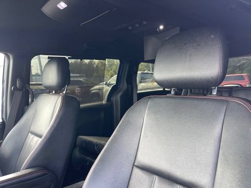 Used 2019 Dodge Grand Caravan GT FWD image 9