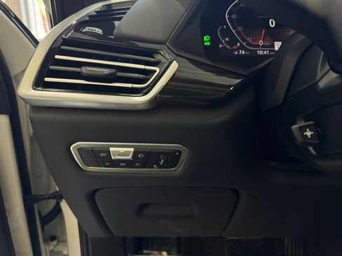 Used 2023 BMW X5 xDrive40i w/ Premium Package AWD/4WD image 14