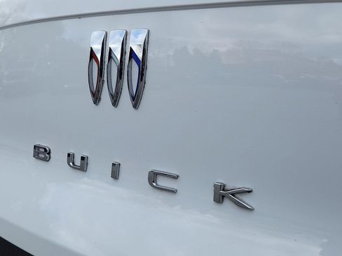Certified 2024 Buick Envista Preferred image 24