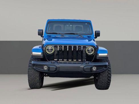 Used 2022 Jeep Gladiator Willys image 3