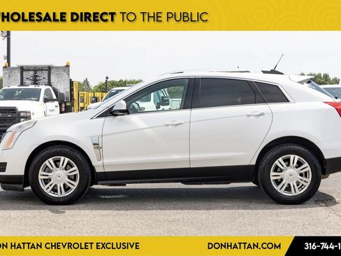Used 2012 Cadillac SRX Luxury AWD/4WD image 3