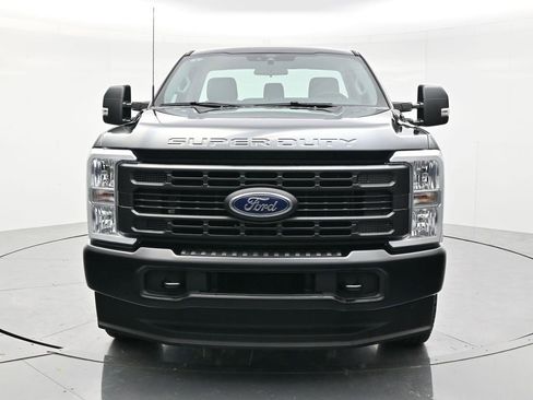 Used 2026 Ford F250 XL AWD/4WD image 2