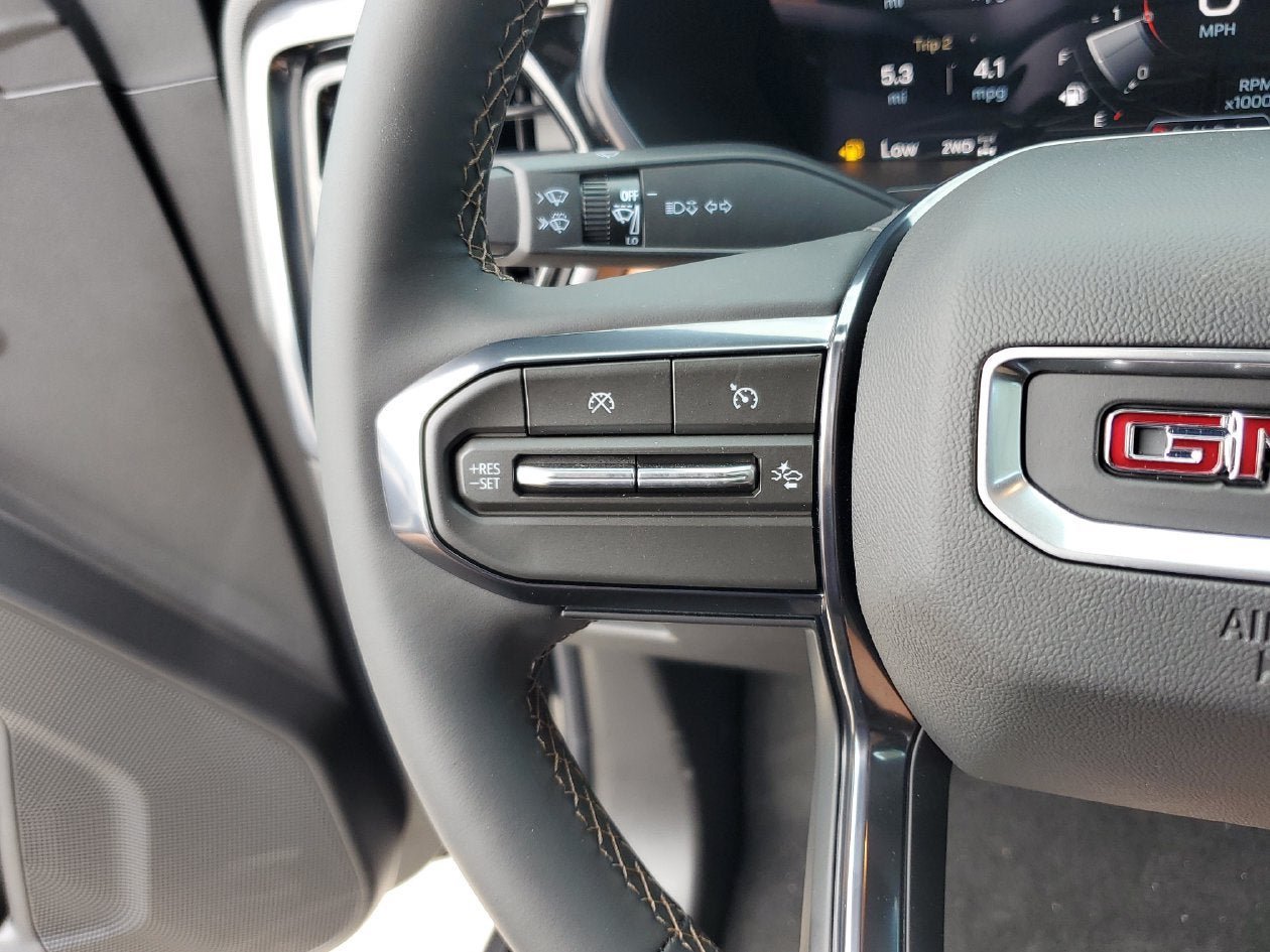 New 2026 GMC Canyon AT4 AWD/4WD image 29