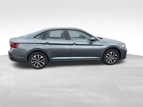 Used 2024 Volkswagen Jetta S FWD image 8