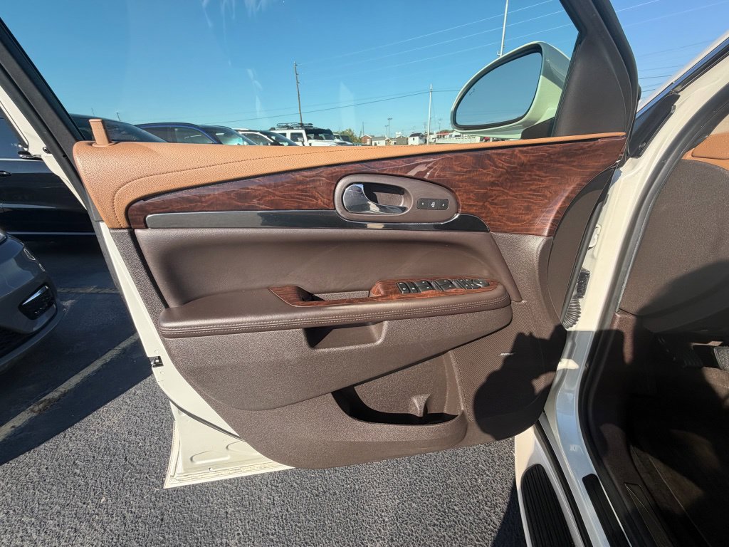 Used 2014 Buick Enclave Premium AWD/4WD image 9