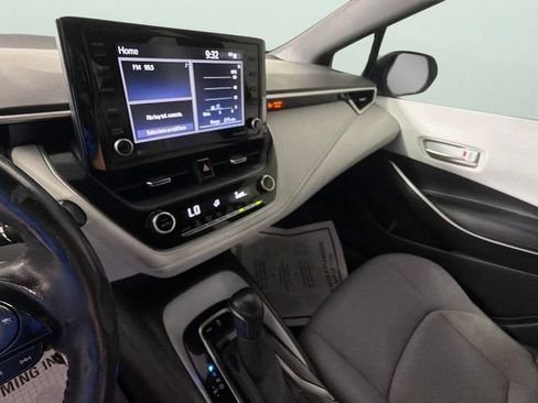 Used 2022 Toyota Corolla SE FWD image 19