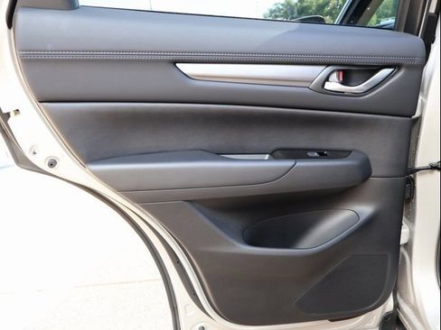 New 2025 MAZDA CX-5 AWD 2.5 S w/ Preferred Package image 18