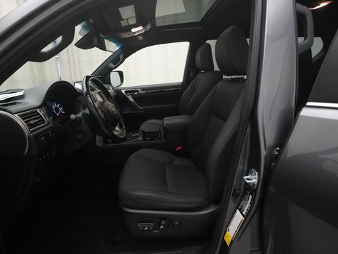 Used 2020 Lexus GX 460 Premium w/ Premium Package AWD/4WD image 7
