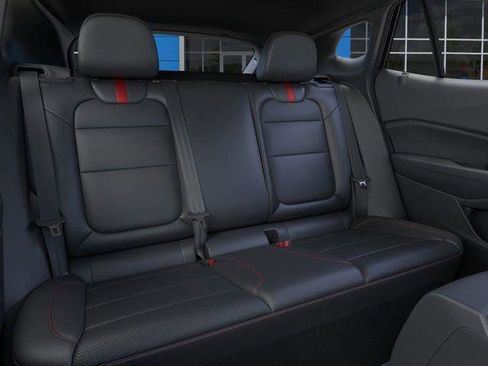 New 2026 Chevrolet Trax RS w/ Driver Confidence Package image 31