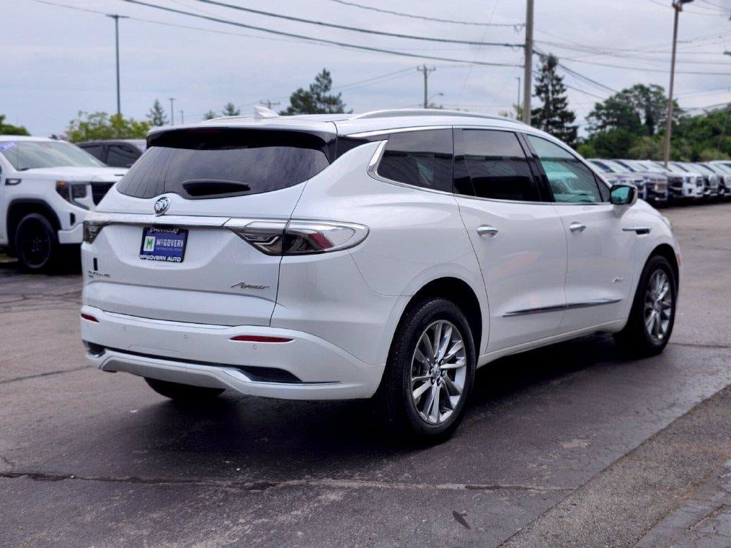 Used 2024 Buick Enclave Avenir w/ Avenir Technology Package AWD/4WD image 5