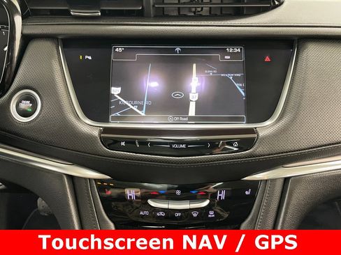 Used 2017 Cadillac XT5 Luxury w/ Driver Awareness Package image 3