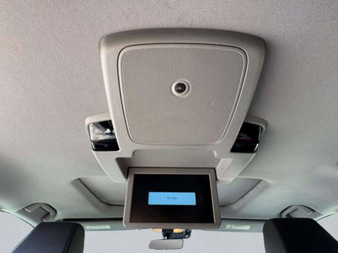 Used 2019 Honda Odyssey Touring image 43