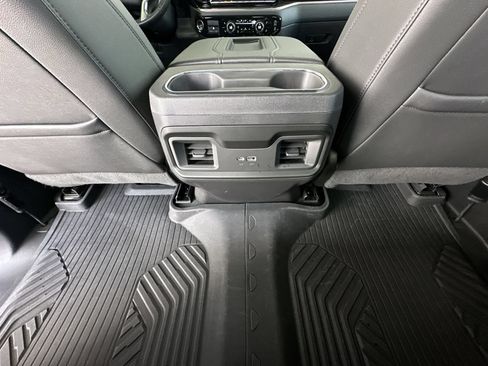 Used 2022 Chevrolet Silverado 1500 LT Trail Boss w/ LT Trail Boss Premium Package AWD/4WD image 21