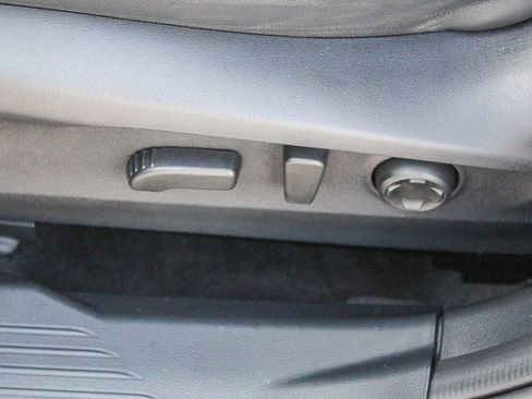 Used 2023 Subaru Outback Limited image 22