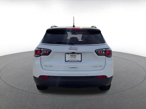 Used 2025 Jeep Compass Limited AWD/4WD image 12