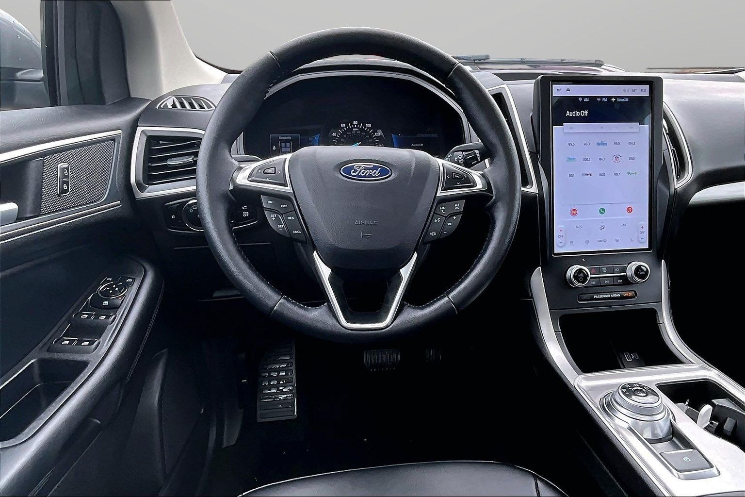 Used 2024 Ford Edge SEL w/ Convenience Package AWD/4WD image 5