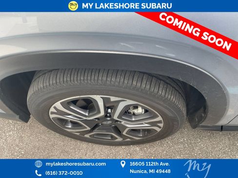 Used 2024 Subaru Ascent Touring AWD/4WD image 12