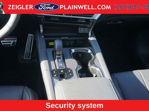 Used 2025 Lexus RX 350 F Sport w/ Convenience Package AWD/4WD image 17