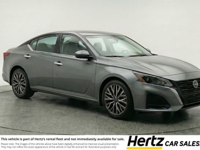 Used 2025 Nissan Altima 2.5 SV