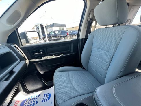 Used 2019 RAM 1500 ST w/ SXT Plus Group AWD/4WD image 24